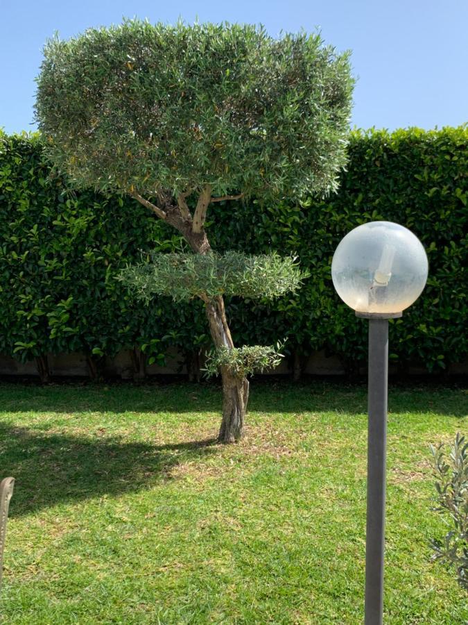 B&B Vittoria House Carlentini Exterior foto